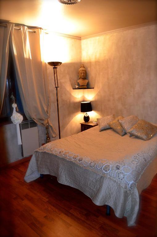 Villa Cyriel Contes  Δωμάτιο φωτογραφία