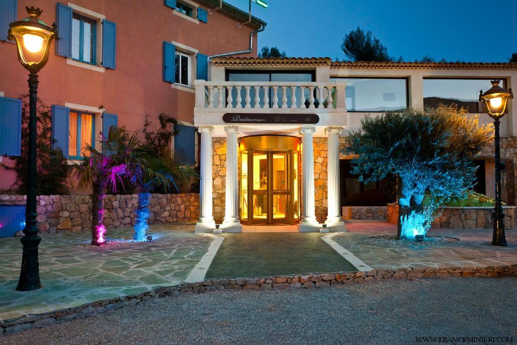 Villa Cyriel Contes  Εξωτερικό φωτογραφία
