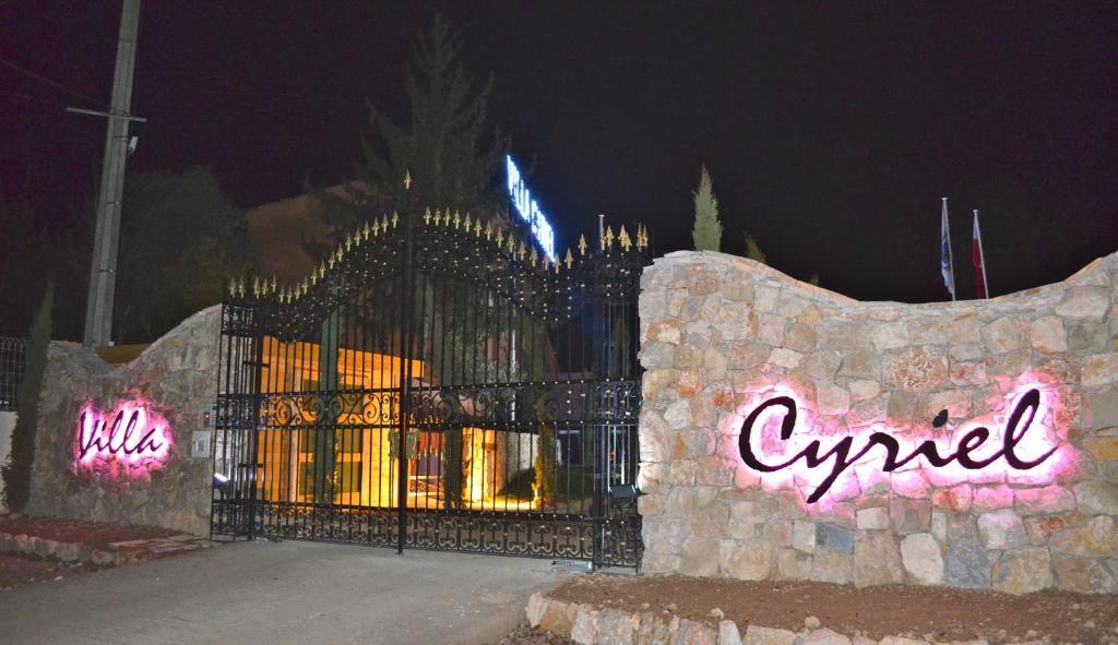 Villa Cyriel Contes  Εξωτερικό φωτογραφία